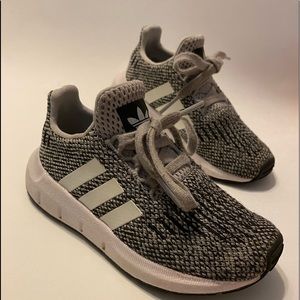 Toddler Adidas shoes US Size 8